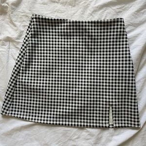 checkered mini skirt size 8